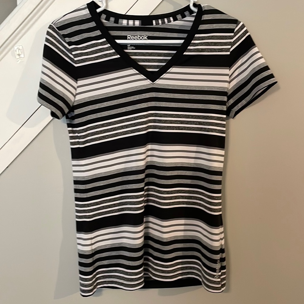 Reebok Striped Short Sleeve V-Neck Athletic T-Shirt